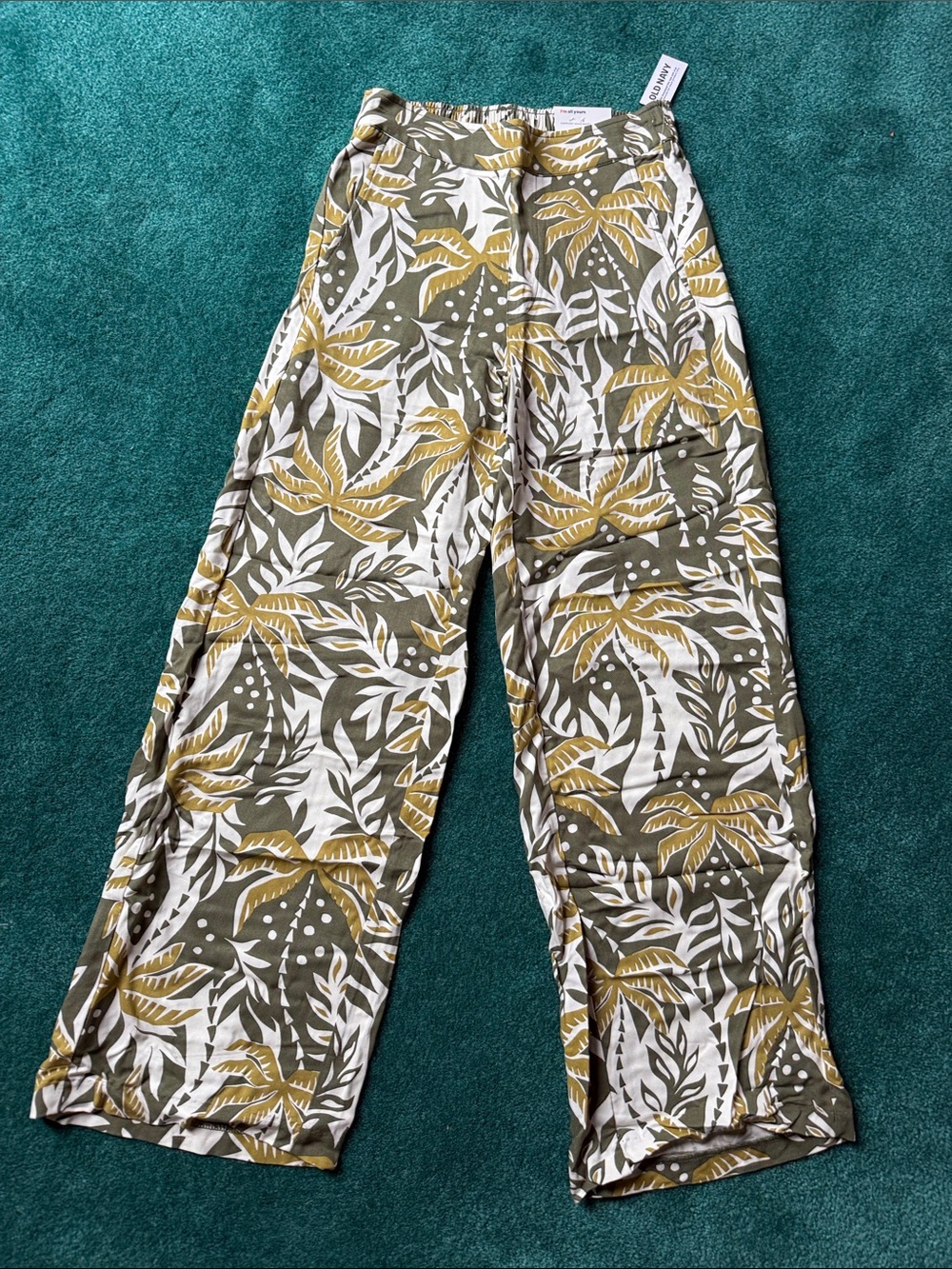NWT Old Navy Women Tropical Print Pull-On Pants